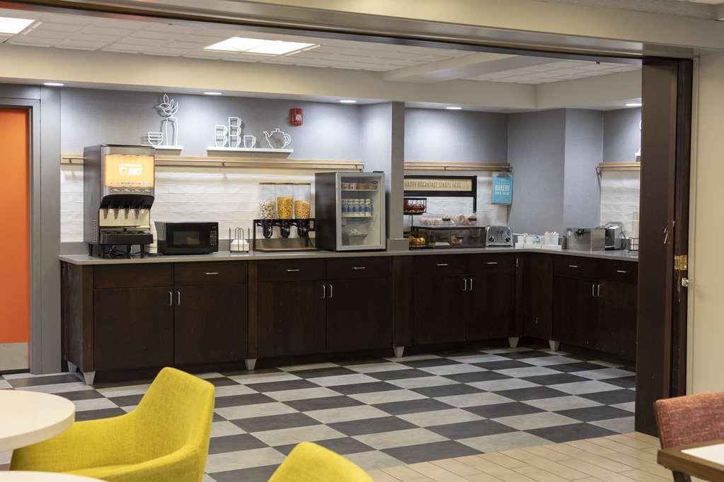Hampton Inn Kent/Akron Area Restaurace fotografie