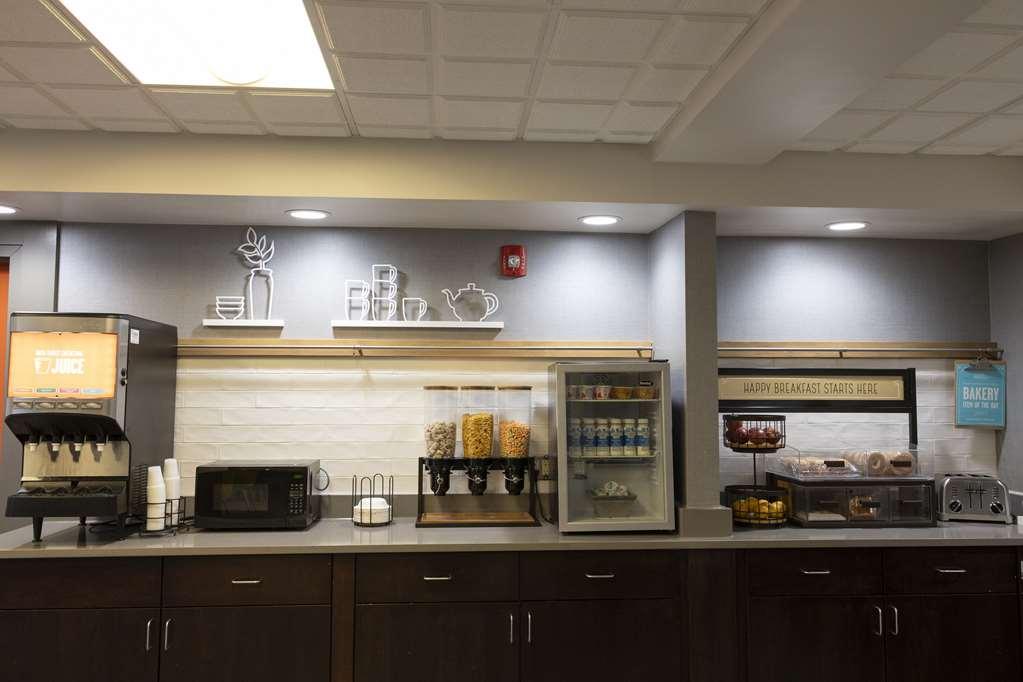 Hampton Inn Kent/Akron Area Restaurace fotografie