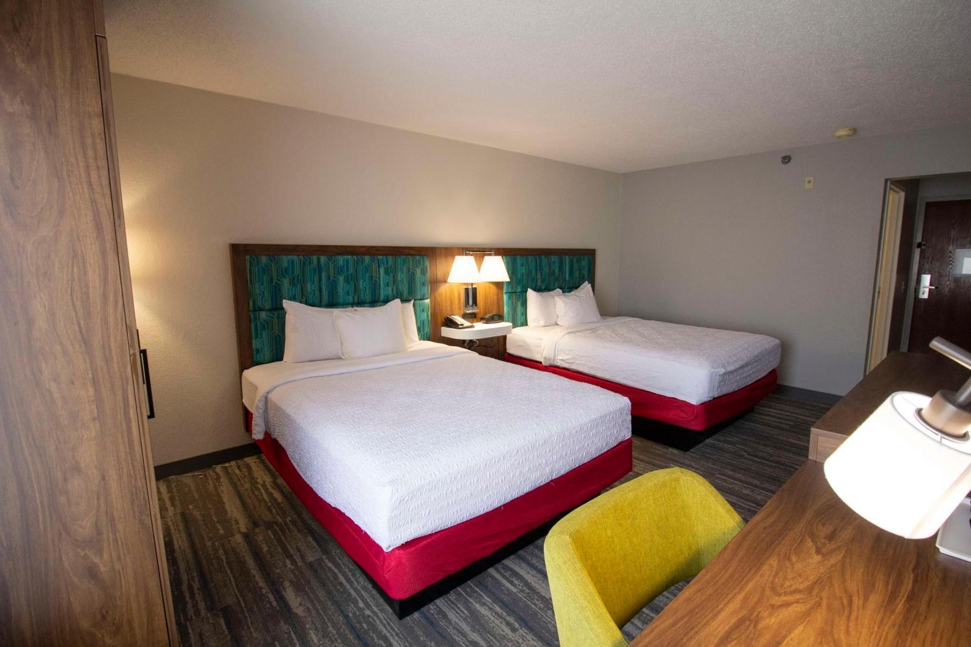 Hampton Inn Kent/Akron Area Exteriér fotografie