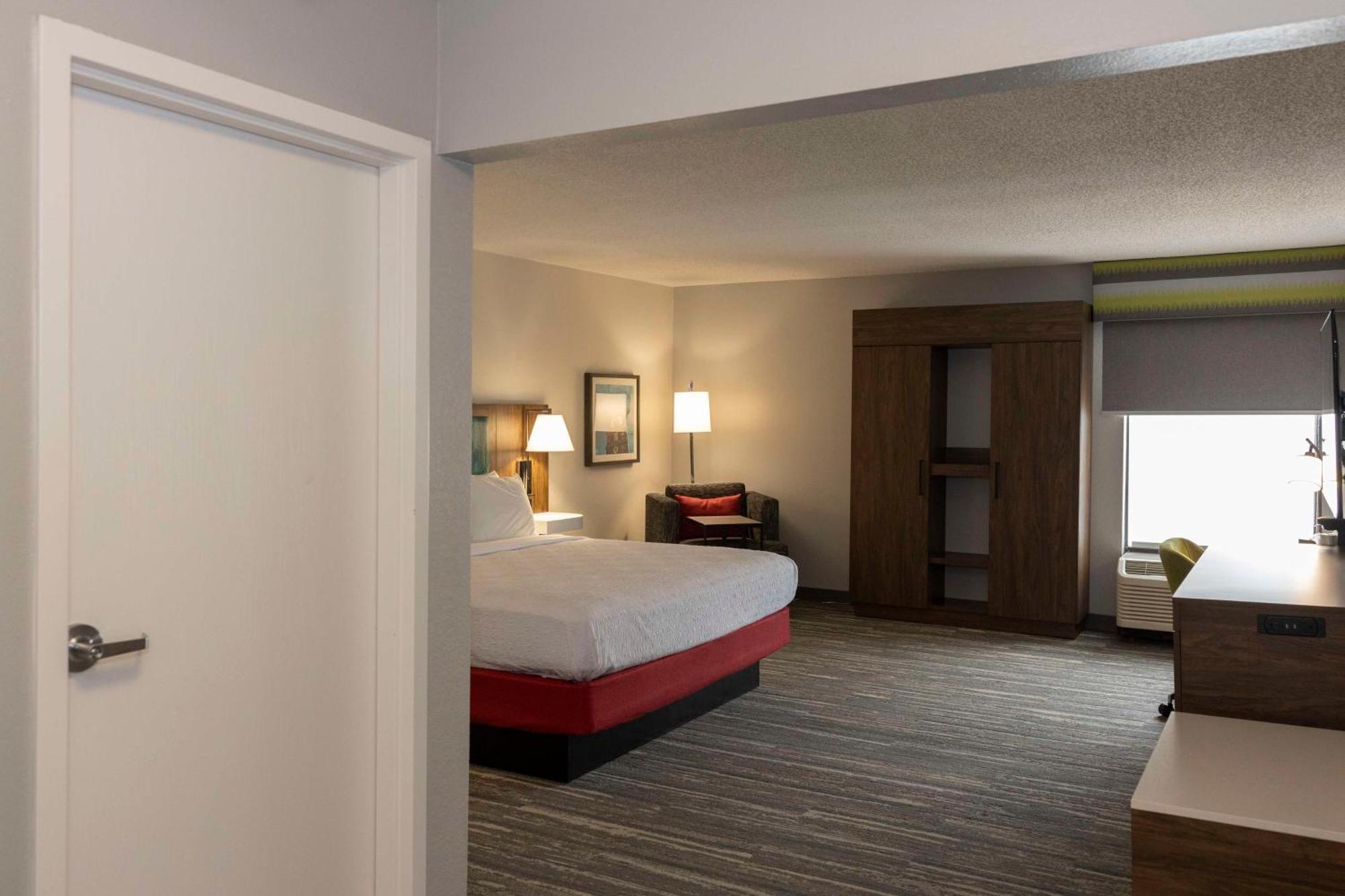 Hampton Inn Kent/Akron Area Exteriér fotografie