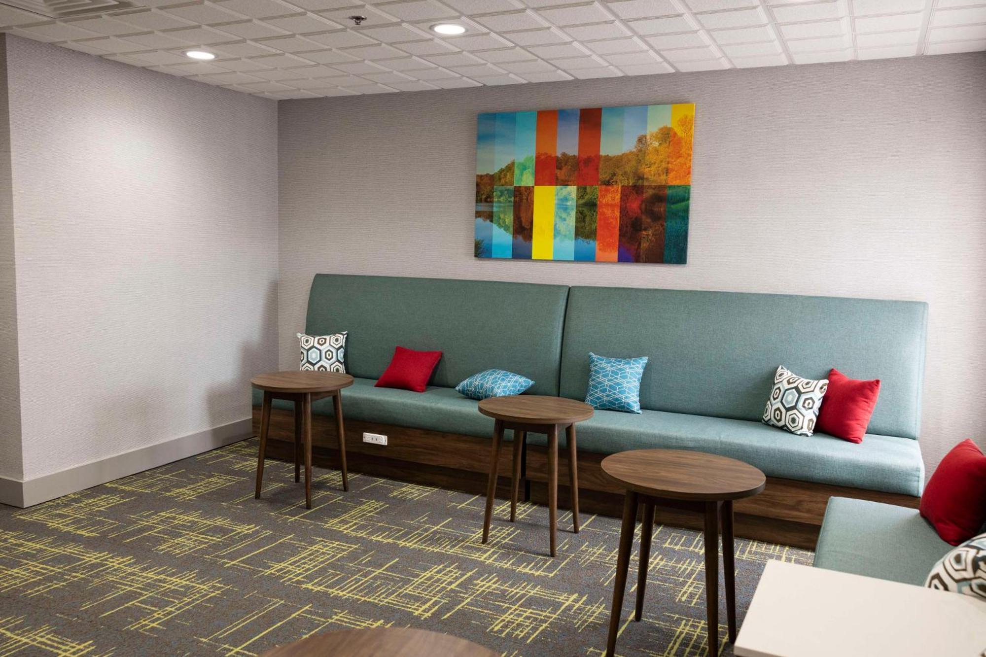 Hampton Inn Kent/Akron Area Exteriér fotografie